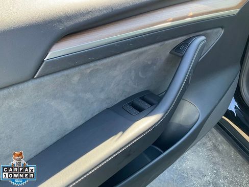 Used 2023 Tesla Model 3 Standard Range image 24