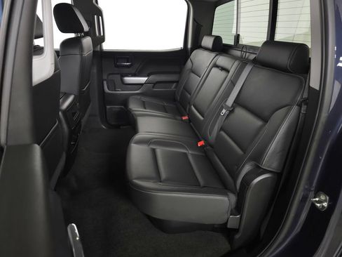 Used 2018 Chevrolet Silverado 1500 LTZ Z71 w/ Centennial Edition AWD/4WD image 30