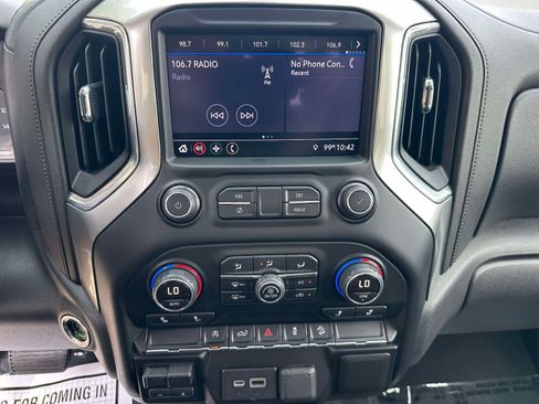 Used 2019 Chevrolet Silverado 1500 LT w/ All-Star Edition AWD/4WD image 8