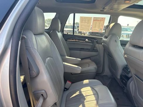 Used 2017 Buick Enclave Premium w/ Experience Buick Package AWD/4WD image 38