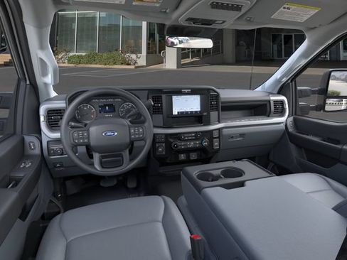 New 2026 Ford F600 4x4 Regular Cab Super Duty w/ XL Chrome Package image 9