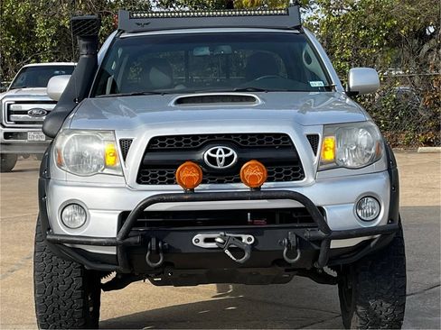 Used 2011 Toyota Tacoma 4x4 Double Cab image 6