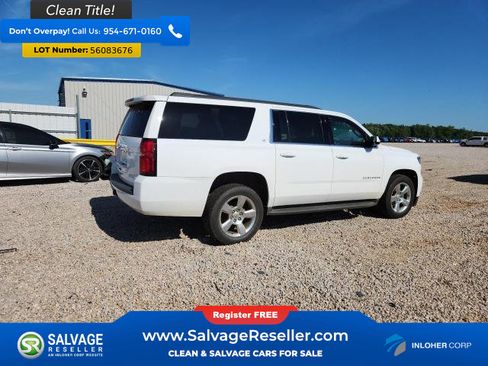 Used 2016 Chevrolet Suburban LT RWD image 4