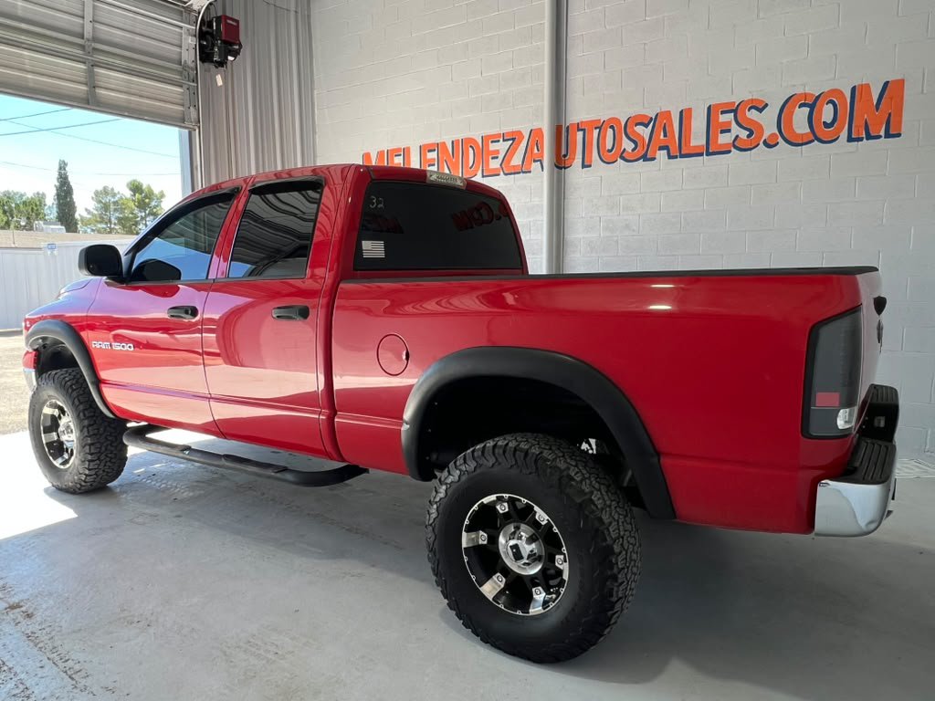 Used 2005 Dodge Ram 1500 Truck SLT w/ Trailer Tow Group AWD/4WD image 3