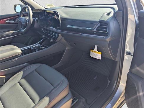 New 2026 Chevrolet Traverse Z71 w/ Driver Confidence Package image 18