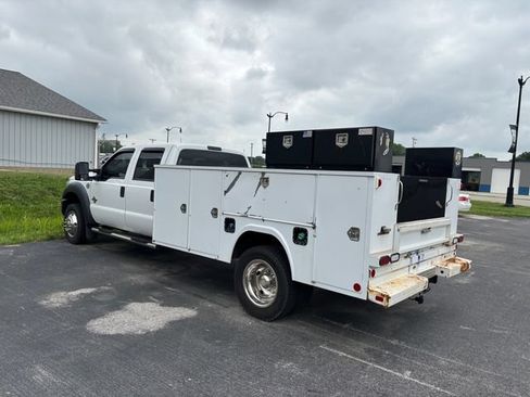 Used 2015 Ford F550 4x4 Crew Cab Super Duty image 4