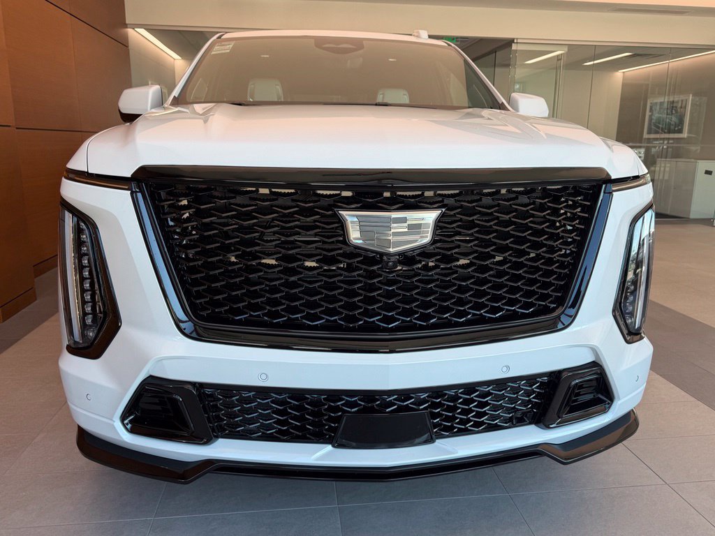 New 2026 Cadillac Escalade V AWD/4WD image 2
