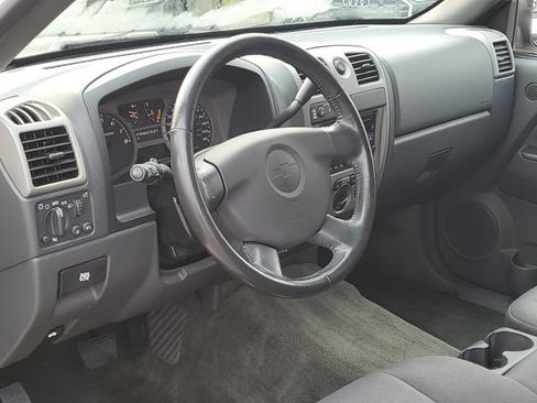 Used 2005 Chevrolet Colorado LS AWD/4WD image 16
