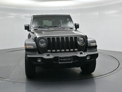 Used 2022 Jeep Wrangler Unlimited Sport image 53