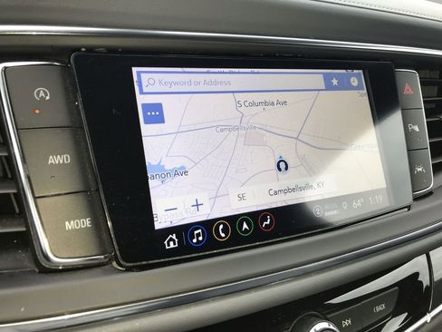 Used 2024 Buick Enclave Essence w/ Experience Buick Package image 16