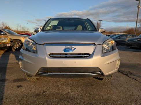 Used 2014 Toyota RAV4 EV image 2