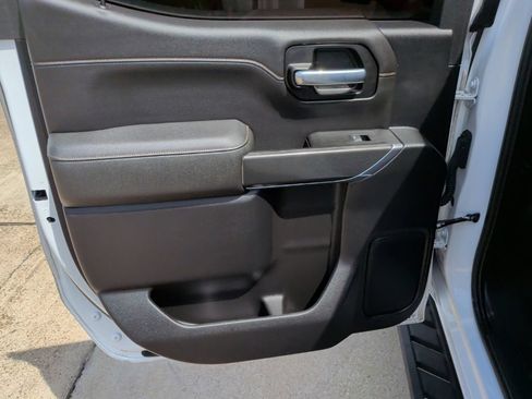 Used 2021 GMC Sierra 1500 AT4 w/ AT4 Premium Package AWD/4WD image 37