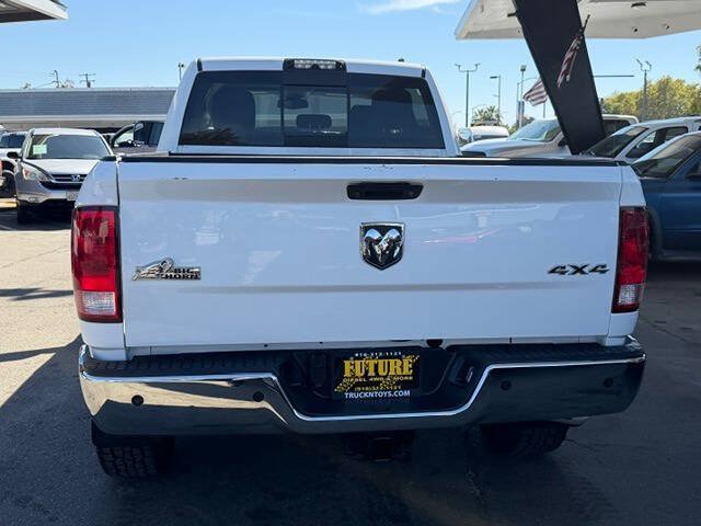 Used 2018 RAM 2500 Big Horn w/ Harvest Edition AWD/4WD image 5