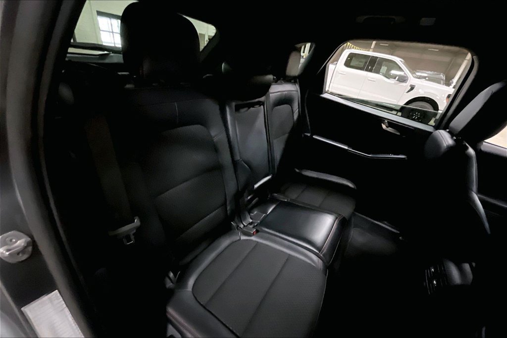 Certified 2025 Ford Escape ST-Line AWD/4WD image 25