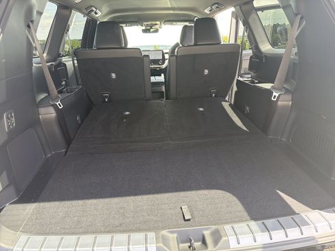 Used 2024 Lexus TX 500h AWD w/ Technology Package image 32