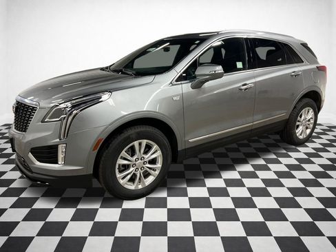 New 2026 Cadillac XT5 Luxury w/ LPO, Floor Liner Package AWD/4WD image 4