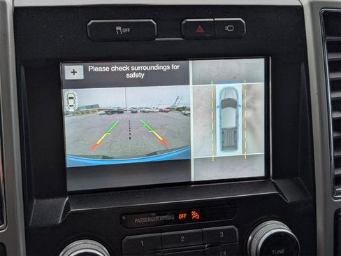 Used 2017 Ford F150 Lariat w/ Equipment Group 502A Luxury image 19