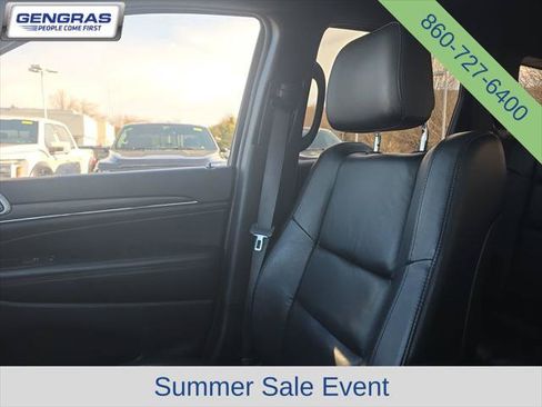 Certified 2022 Jeep Grand Cherokee Limited AWD/4WD image 40