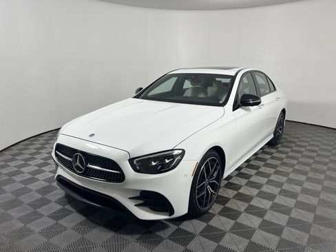 Used 2022 Mercedes-Benz E 350 Sedan image 9