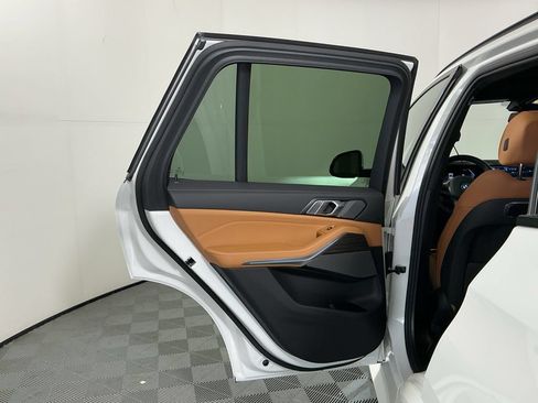 Certified 2026 BMW X5 xDrive50e w/ M Sport Package AWD/4WD image 10
