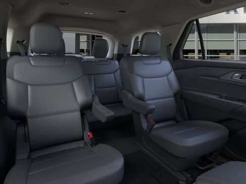 New 2026 Ford Explorer Active image 11