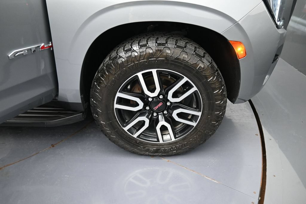 Used 2023 GMC Yukon AT4 w/ LPO, Floor Liner Package AWD/4WD image 30