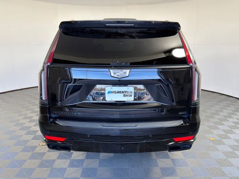 Used 2022 Cadillac Escalade Sport w/ Touring Package image 8