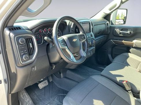 Used 2023 Chevrolet Silverado 2500 LT w/ Convenience Package AWD/4WD image 9