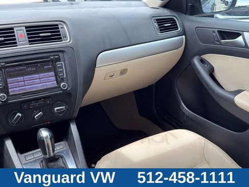 Used 2012 Volkswagen Jetta TDI FWD image 27
