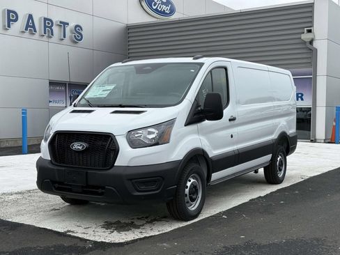 New 2026 Ford Transit 250 Low Roof w/ Load Area Protection Package RWD image 7
