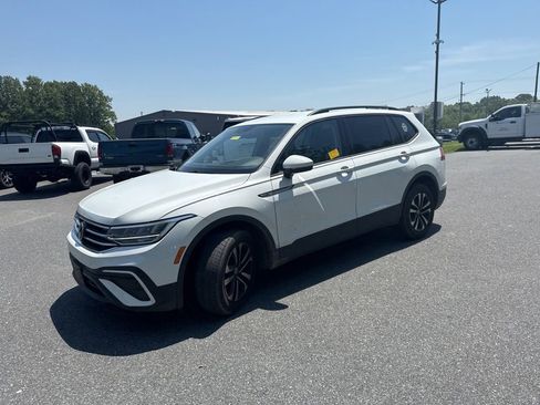 Used 2023 Volkswagen Tiguan S FWD image 3