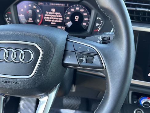 Used 2022 Audi Q3 2.0T Premium AWD/4WD image 34