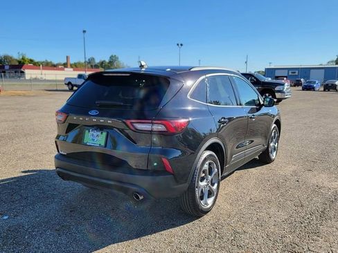 Used 2025 Ford Escape ST-Line AWD/4WD image 7