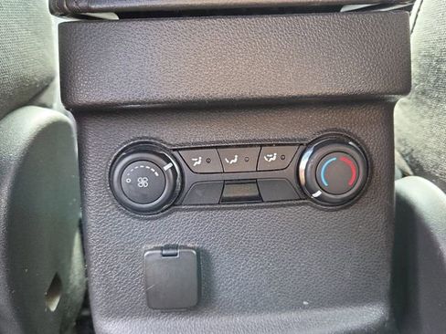 Used 2012 Ford Explorer XLT w/ Class III Trailer Tow Pkg AWD/4WD image 15