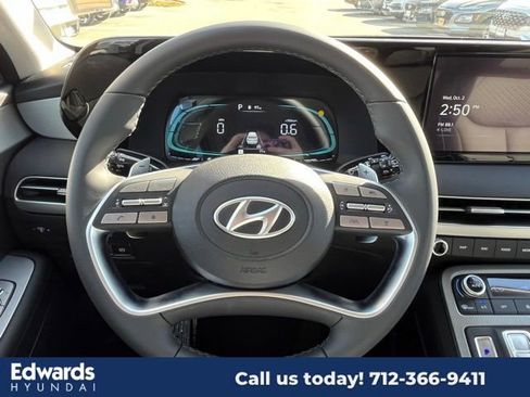New 2025 Hyundai Palisade SEL image 16