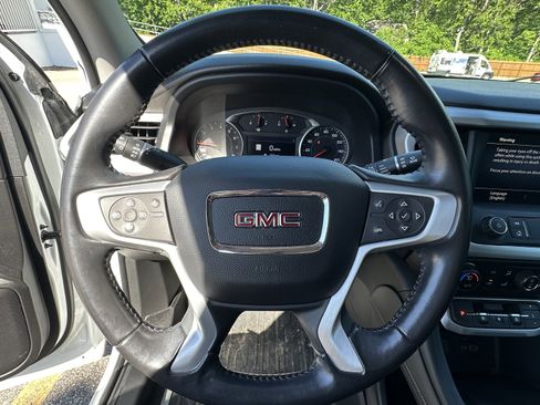Used 2021 GMC Acadia SLT w/ Elevation Edition AWD/4WD image 19