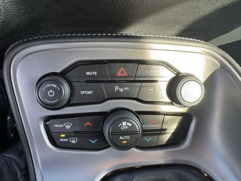 Used 2023 Dodge Challenger R/T w/ Blacktop Package image 20