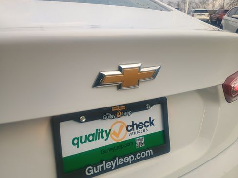 Used 2020 Chevrolet Malibu LT image 8