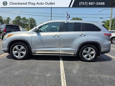 Used 2016 Toyota Highlander Limited Platinum AWD/4WD image 3