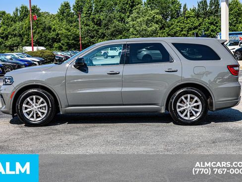 Used 2025 Dodge Durango GT RWD image 8