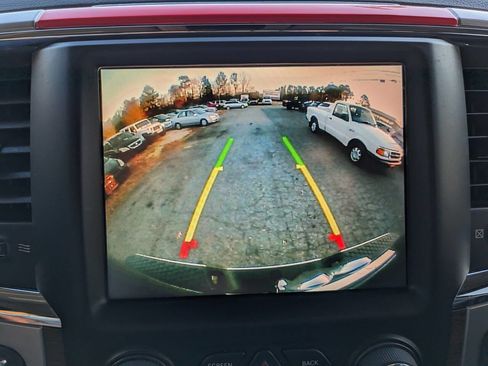 Used 2015 RAM 1500 Laramie w/ Convenience Group image 33