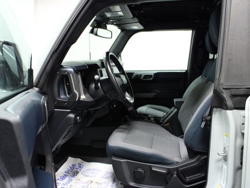 Used 2022 Ford Bronco Outer Banks image 12
