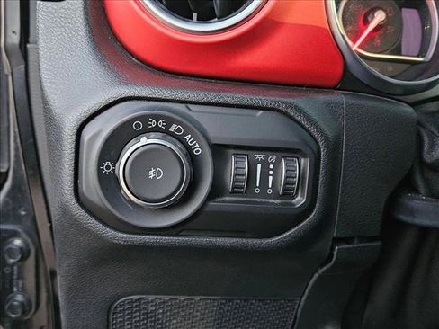 Used 2020 Jeep Wrangler Unlimited Rubicon AWD/4WD image 9