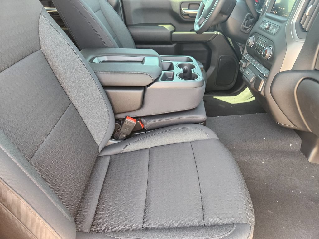 New 2026 Chevrolet Silverado 2500 Custom w/ Custom Value Package AWD/4WD image 10