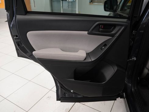 Used 2015 Subaru Forester 2.5i Premium image 24