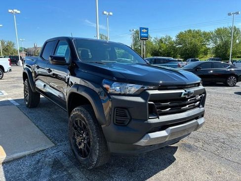 New 2026 Chevrolet Colorado Trail Boss AWD/4WD image 4