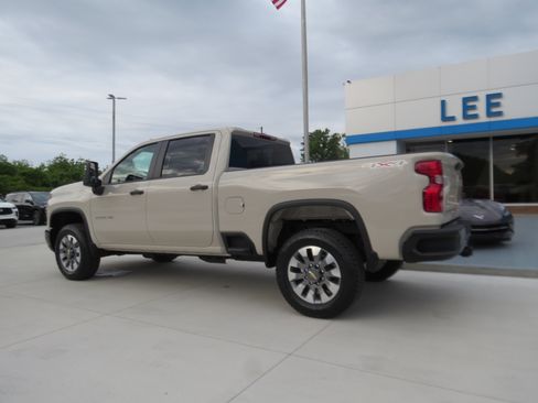 New 2026 Chevrolet Silverado 2500 Custom AWD/4WD image 3