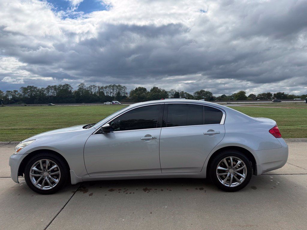 Used 2009 INFINITI G37 x Sedan w/ Premium Pkg AWD/4WD image 6