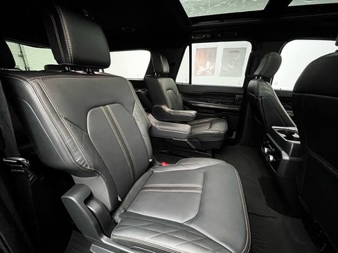 Used 2023 Ford Expedition Max Platinum image 34