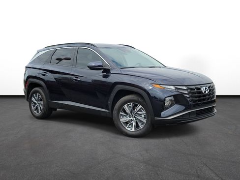 Used 2022 Hyundai Tucson Blue AWD/4WD image 1